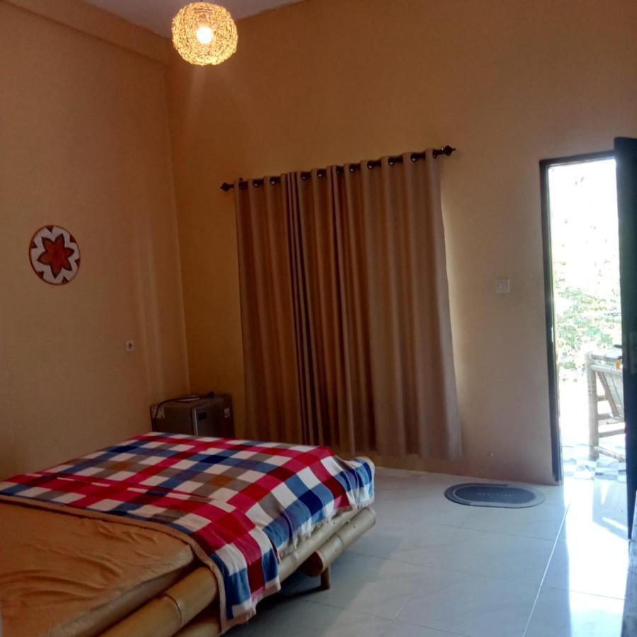 Sunrise Bukit Asam Homestay Kuta  Εξωτερικό φωτογραφία